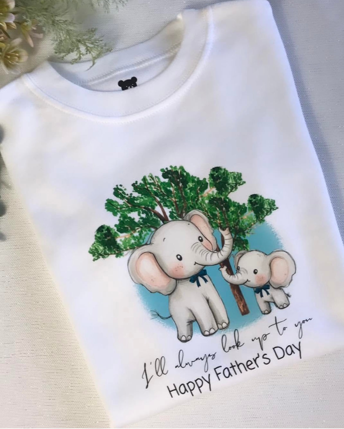 ‘Look up to you’ elephant t-shirt