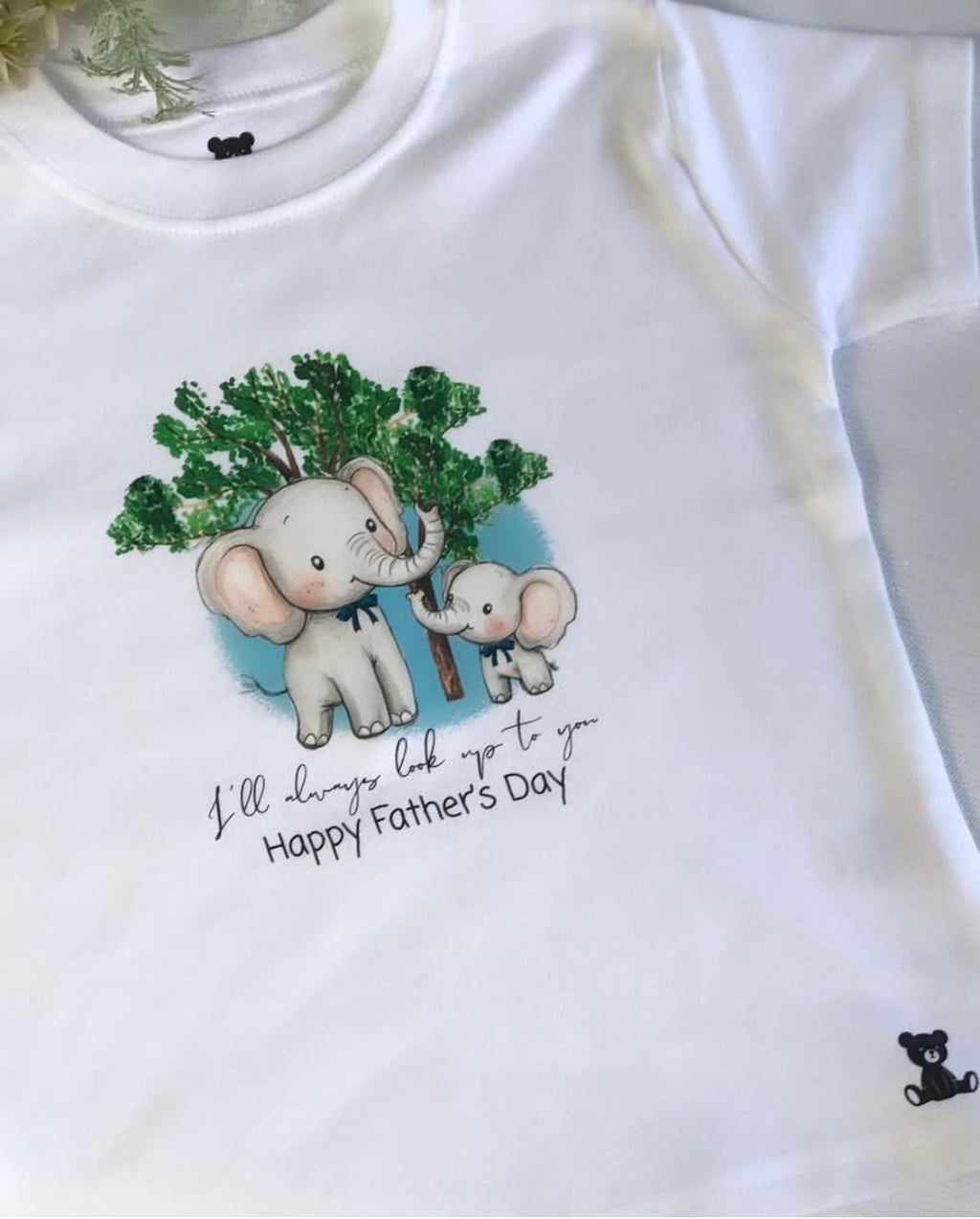 ‘Look up to you’ elephant t-shirt